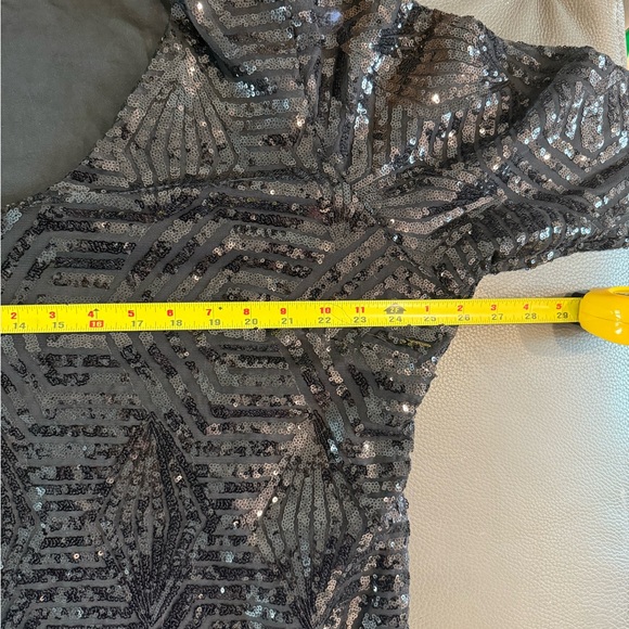 City Chic Women’s Plus Size Black Geometric Sequin Long Sleeve Dress XL 22. - Picture 6 of 7